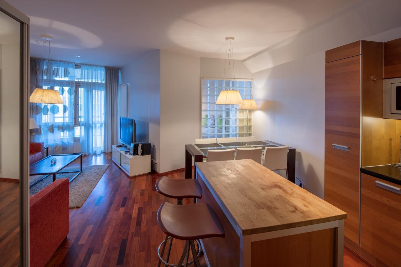 Appartement City Center Park View Studio With Sauna And Balcony à Helsinki Extérieur photo